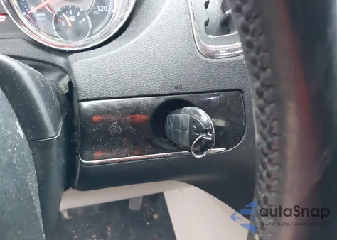 2016 Chrysler Town & Country Touring from USA, damaged, VIN 2C4RC1BG1GR118671